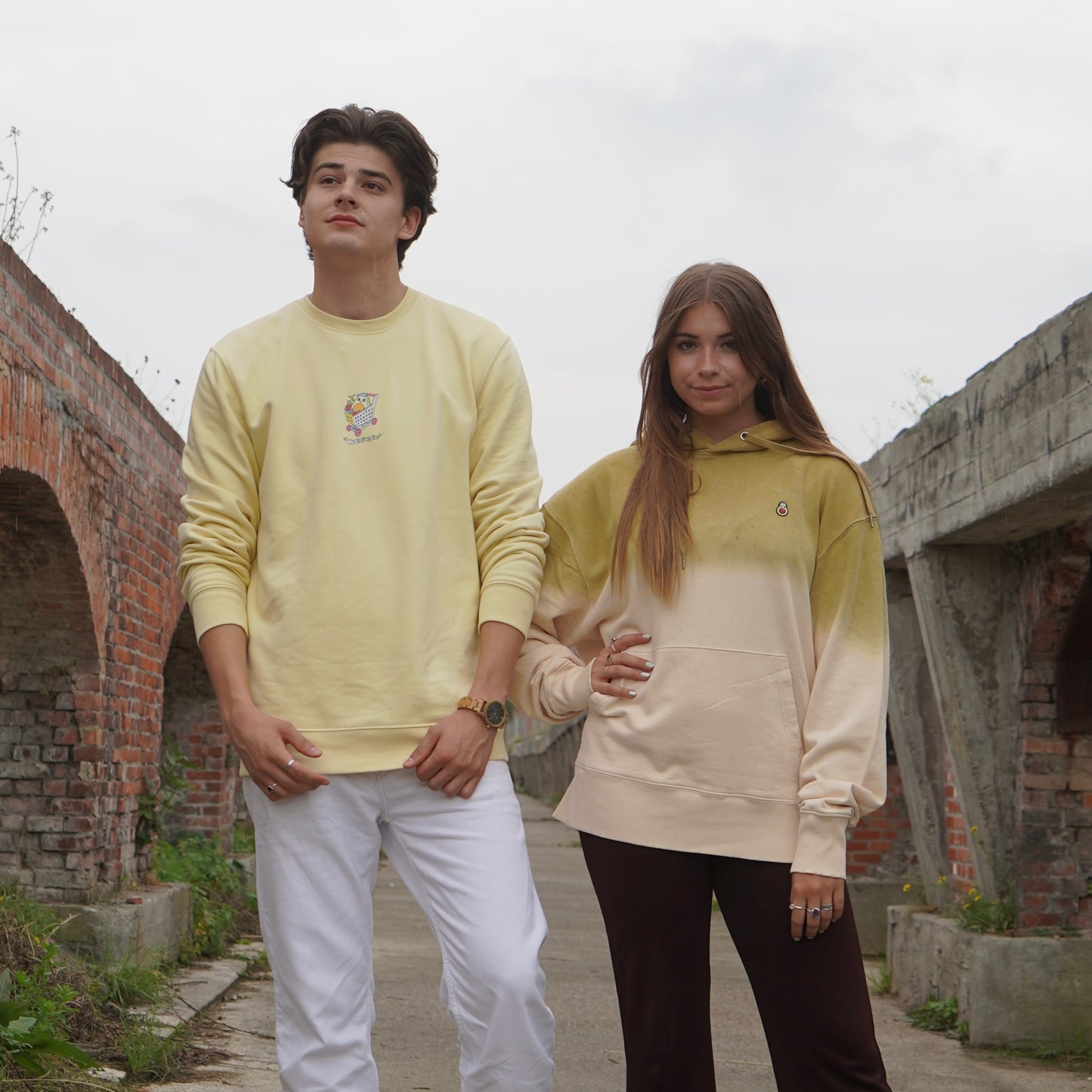 A&C EXCLUSIVES Dip Dye Hoodie